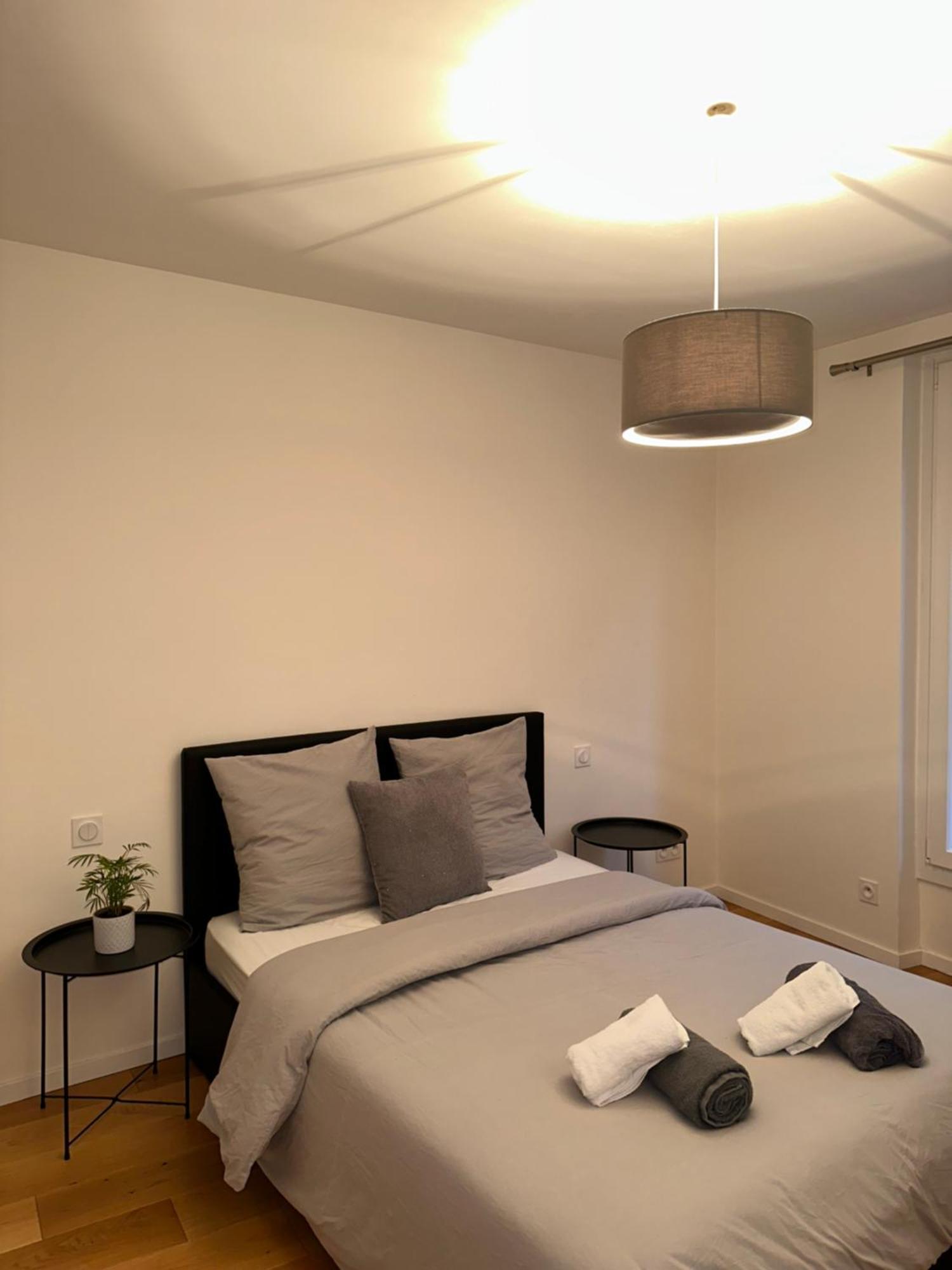 Super Appartement Refait A Neuf Beaucoup De Charme Boulogne-Billancourt Zewnętrze zdjęcie