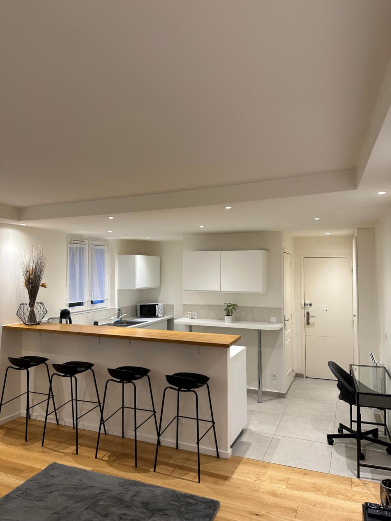 Super Appartement Refait A Neuf Beaucoup De Charme Boulogne-Billancourt Zewnętrze zdjęcie